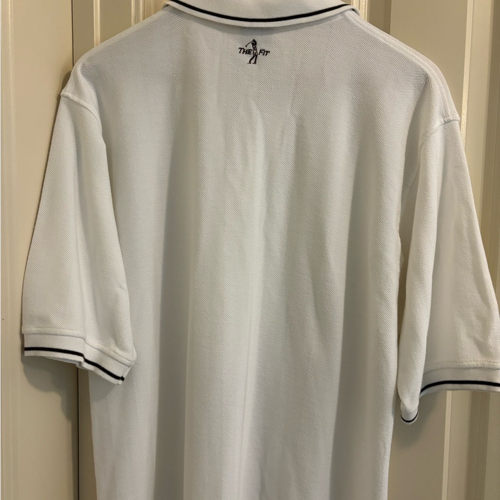 The Fit Golf Shirt - Men’s Shirt - Size L - gently worn a couple of times - Picture 3 of 3